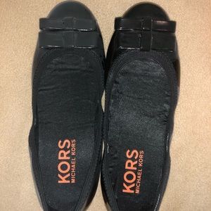 Michael Kors Black Justine Kids Shoe Size 2